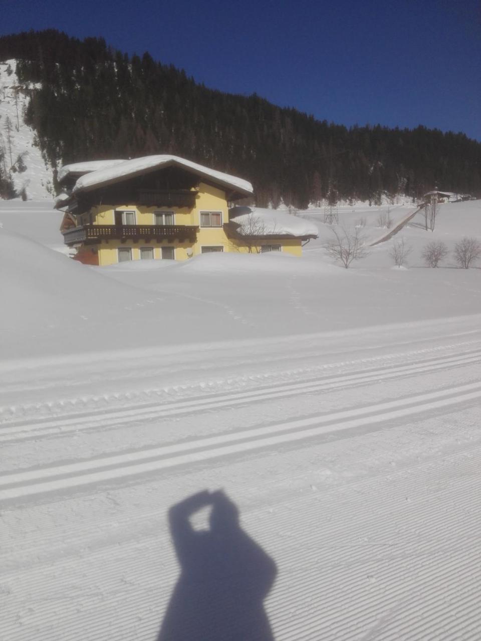 Large Cozy Apartment Grubweg 130 Qm Sankt Martin am Tennengebirge Esterno foto